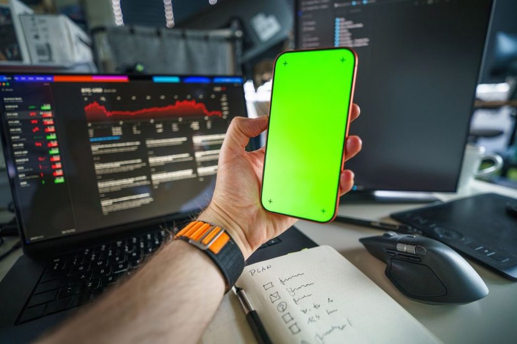 Vérification d’un tutoriel GPS sur ordinateur