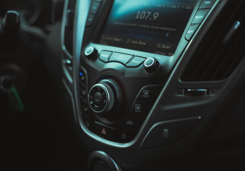 Menu d’informations d’un GPS portable ouvert à l’écran